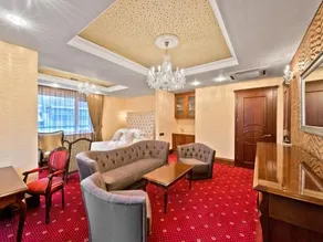Aqua Apartment Centre - Image 4
