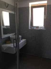 Anny's Homes - Image 5