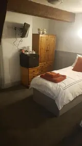 The Bulls Head - Image 5