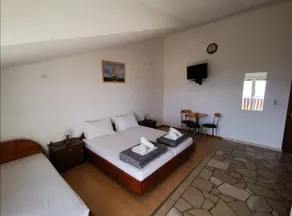 Apartments Plazibat - Image 2