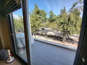 Cozy apartment in front of the park - Image 2