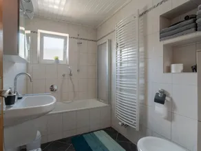 Tranquil Apartment in Marktleuthen near River and Forest - Image 2