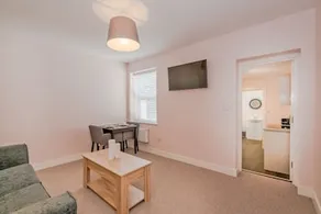 Cannock Hotel Apartments - Image 2