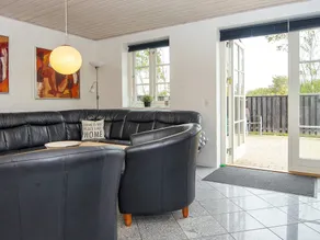 10 Person Holiday Home in Ulfborg - Image 5
