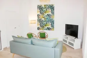Apartamento reformado en pleno centro histÃ³rico - Image 5