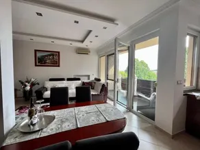 Stylish Serenity Apartment - Image 2