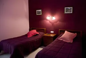 Hostal Elvira - Image 2