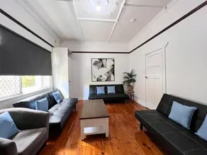 Group House with Views of the Salt Pool And SPA - Image 4