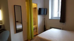Hote De Savoie - Image 4