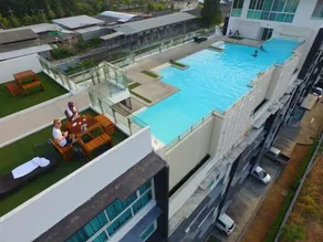 Modern Thai Suites - Image 4
