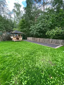 Spacious Chalet in Jalhay with Hot Tub - Image 3