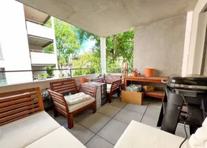 Apartment in Zurich Affoltern Near Forest - Image 5