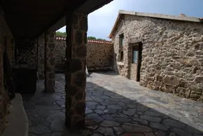 Apartamentos Aira Sacra - Image 2