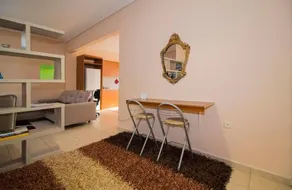 Laconian Collection Thermopylon Road Comfy Apartment - Image 2