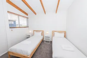 Acacia Cottage - Image 5