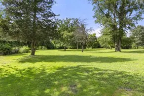 Blue Spruce Inn & Suites - Image 3