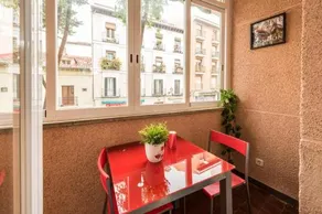 Apartamentos El Rastro - Image 2