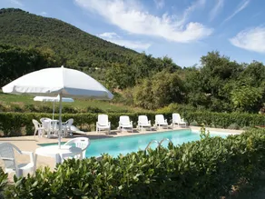 Belvilla by OYO Spacious Villa in Treia With Pool - Image 3