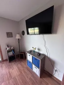 3 Bed 2 Bath, 887 Karisa Lane - Image 3