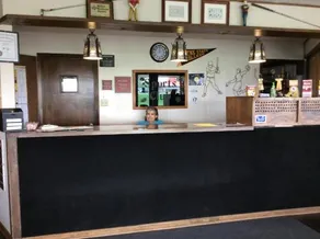 Sports Club Motel - Image 3