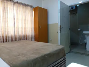 Link Majestic B2 Suite And Hotel Accomodation - Image 3