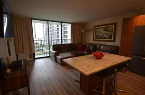 Waikiki Banyan 912 Your Luxurious Escape to Paradise - Image 5
