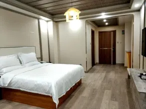 Shanjianyin Condo Hotel - Image 2