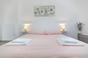 Apartmani NEVA, Pridraga - Image 4