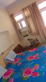 Royal City Guest House - Image 2