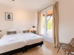 Modern Villa With Large Garden - Image 3