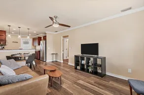608 w Olympia ave - Image 2