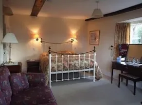 Rangeworthy Court Hotel - Image 1