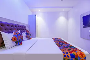 New Hotel Embassy Suites By OYO Rooms - Image 3