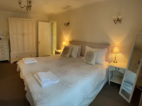 Orchard Cottage - Image 3