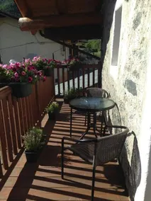 Maison Des Challant - Image 4