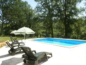 Quaint Holiday Home in Blanquefort-sur-briolance With Pool - Image 2