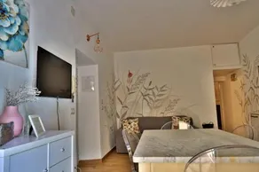 Livia s Charming House - Image 3
