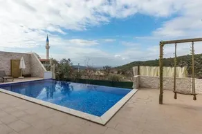 Villa Artemis;-Isıtmalı Kapalı Sıcak Havuz ,Jakuzi - Image 4
