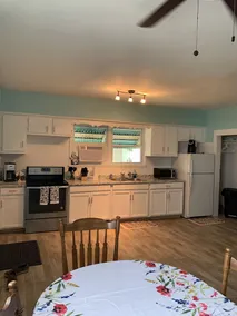 Beachfront Cottage Best Location In Ocean View 2 Bedroom Cottage by RedAwning - Image 5