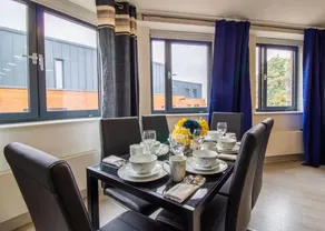 Virexxa Bedford Centre - Alpha Suite - 2Bed Flat with Free Parking & Gym - Image 2