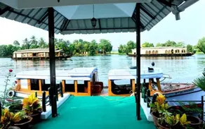 Riverine Resort - Image 2