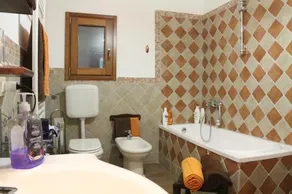 B&B Twenty Miles - Image 4