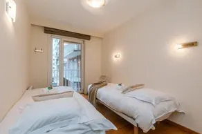 Spacious Apartment With Terrace and Sea-view - Image 4