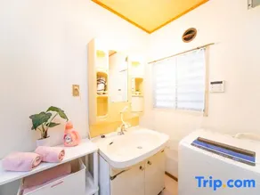 Higashiomi Large House - Image 4