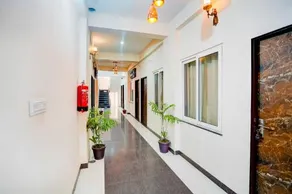 Townhouse Oak Vasundra Nagar - Image 2