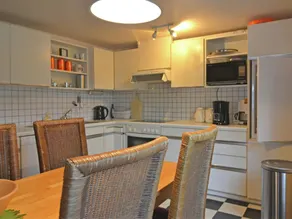 Large Holiday Home in the Sauerland Region With Sauna, Fitness Equipment, Garden and Terrace - Image 4