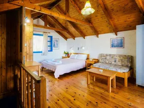 Aesthetic Holiday Home in Palaiochora near Seabeach - Image 5