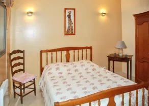 Villa de 3 chambres avec vue sur la ville piscine privee et jardin clos a Callas - Image 2