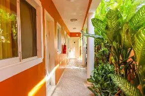 Residencia La Mariposa - Image 1