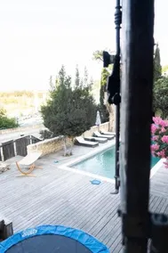Villa pont du Gard 4 Bedrooms - Image 4